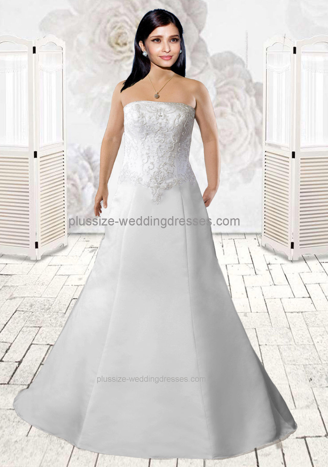 Strapless plus size wedding dresses with short train (image for) Strapless plus size wedding dresses with short train